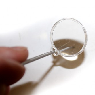 Coglilarva in acciaio inox con lente d'ingrandimento